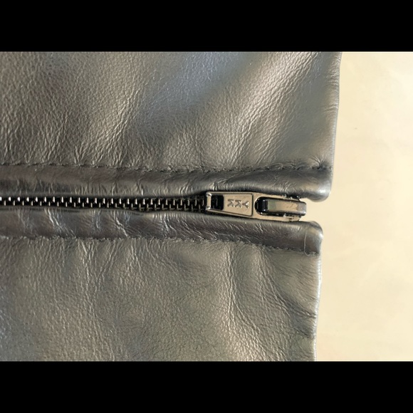 SOLD!!’Newport News leather top - Picture 7 of 8